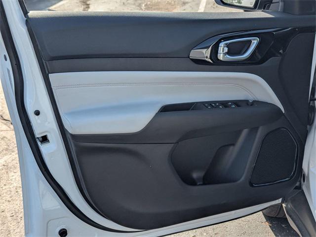 new 2025 Jeep Compass car, priced at $30,965
