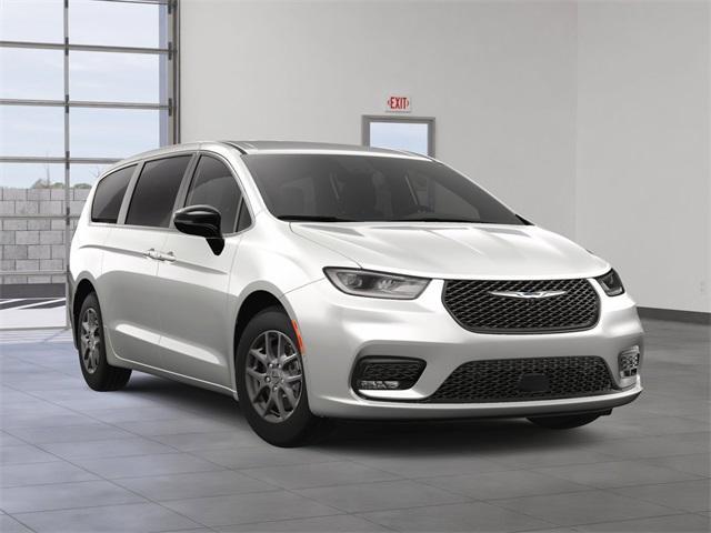 new 2025 Chrysler Pacifica car