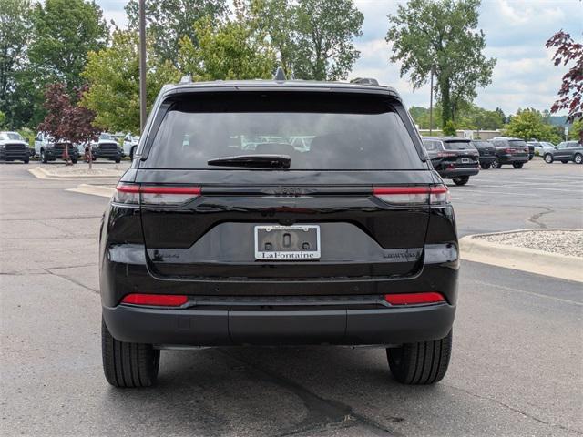 new 2025 Jeep Grand Cherokee car, priced at $47,085