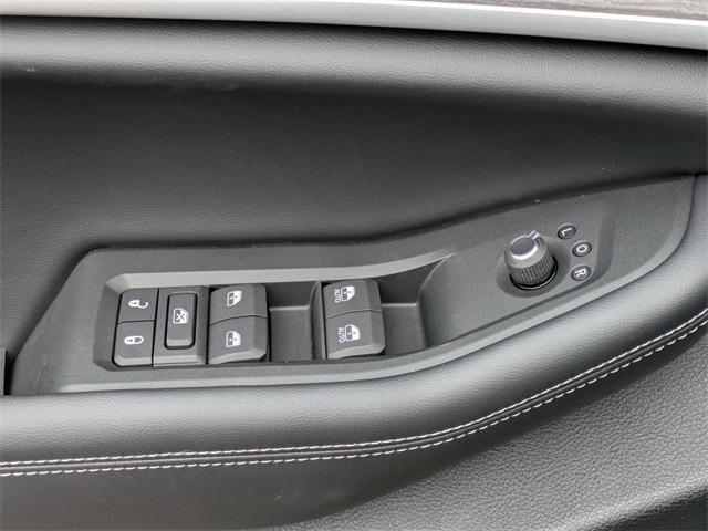 new 2025 Jeep Grand Cherokee car, priced at $47,085