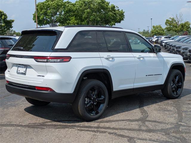 new 2025 Jeep Grand Cherokee car, priced at $46,576