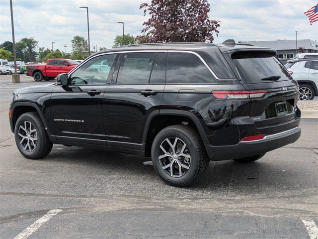 new 2025 Jeep Grand Cherokee car, priced at $42,605