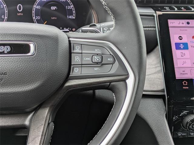 new 2025 Jeep Grand Cherokee car, priced at $42,605