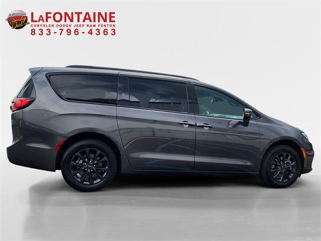 used 2021 Chrysler Pacifica car, priced at $35,453