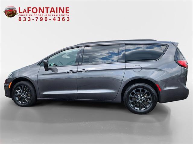 used 2021 Chrysler Pacifica car, priced at $35,453