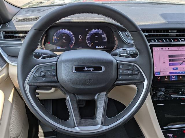 new 2025 Jeep Grand Cherokee car, priced at $44,755