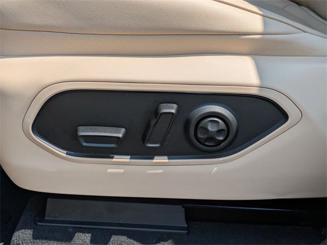 new 2025 Jeep Grand Cherokee car, priced at $44,755