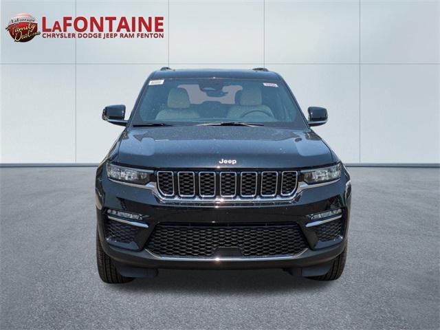 new 2025 Jeep Grand Cherokee car, priced at $44,755