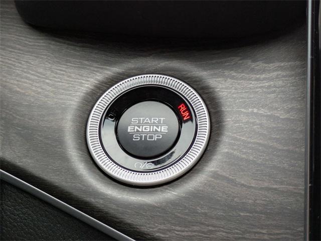 new 2025 Jeep Grand Cherokee car, priced at $44,426