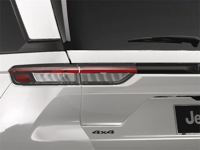 new 2025 Jeep Grand Cherokee car, priced at $44,176