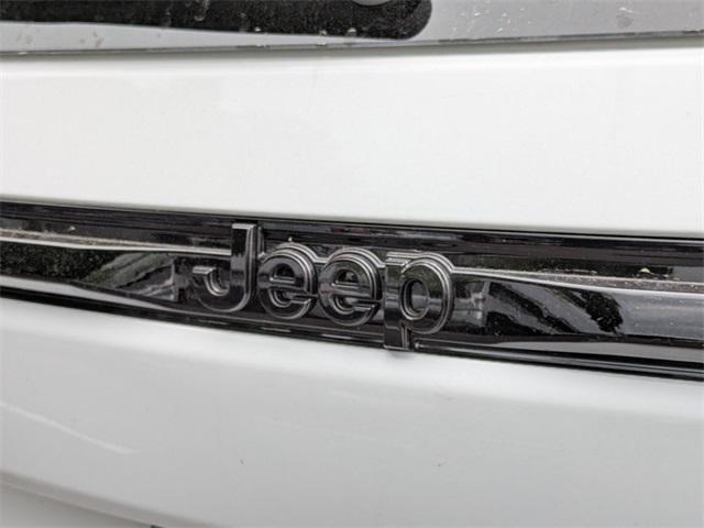 new 2025 Jeep Grand Cherokee car, priced at $44,426