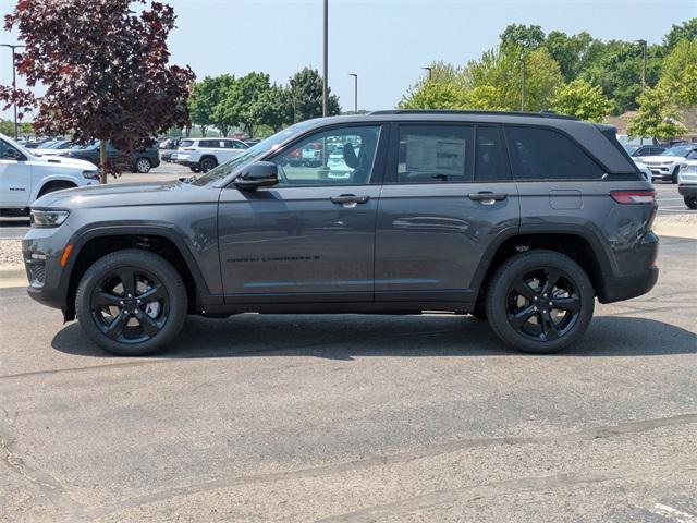 new 2025 Jeep Grand Cherokee car, priced at $47,085