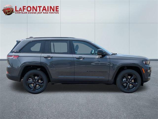 new 2025 Jeep Grand Cherokee car, priced at $47,085