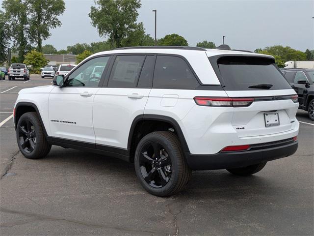 new 2025 Jeep Grand Cherokee car, priced at $46,576