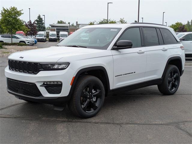 new 2025 Jeep Grand Cherokee car, priced at $46,576