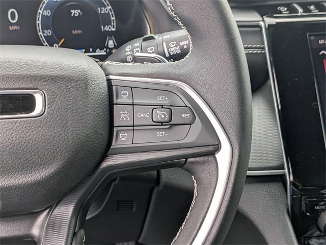 new 2025 Jeep Grand Cherokee car, priced at $38,544