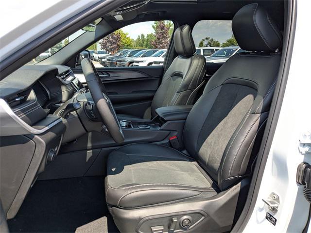 new 2025 Jeep Grand Cherokee L car, priced at $44,263