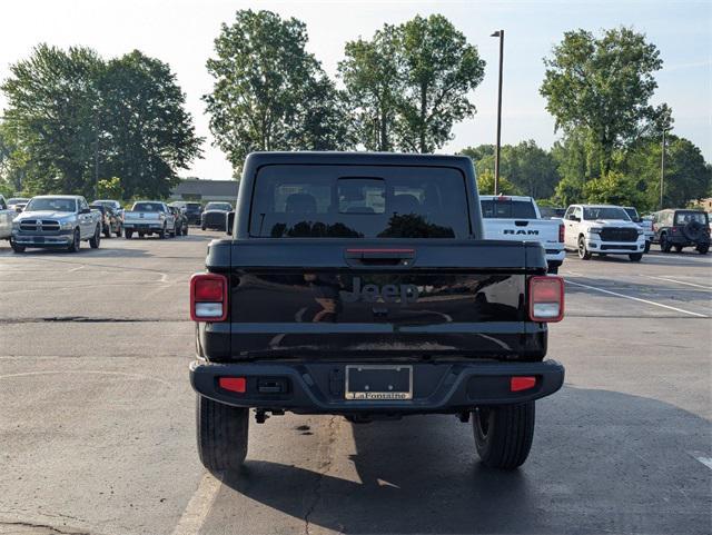 new 2025 Jeep Gladiator car, priced at $47,253