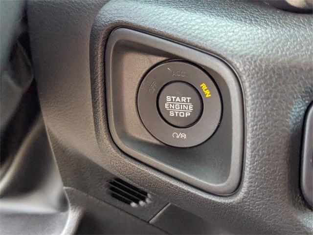new 2025 Jeep Gladiator car, priced at $47,253