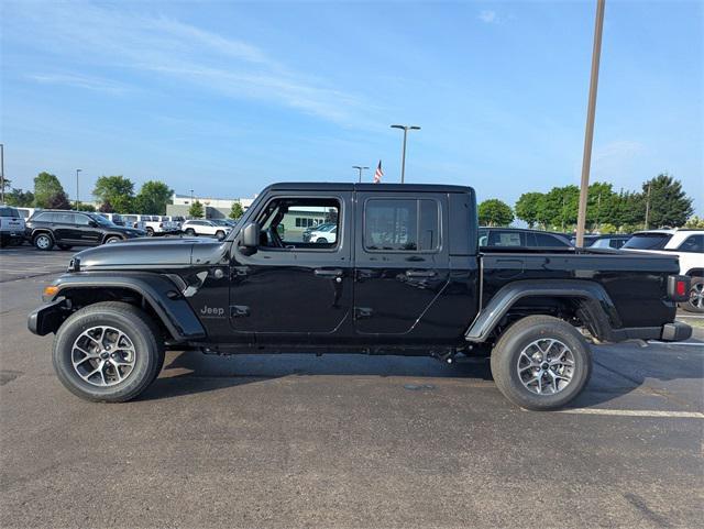 new 2025 Jeep Gladiator car, priced at $47,253