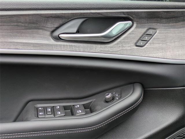 new 2025 Jeep Grand Cherokee car, priced at $44,935