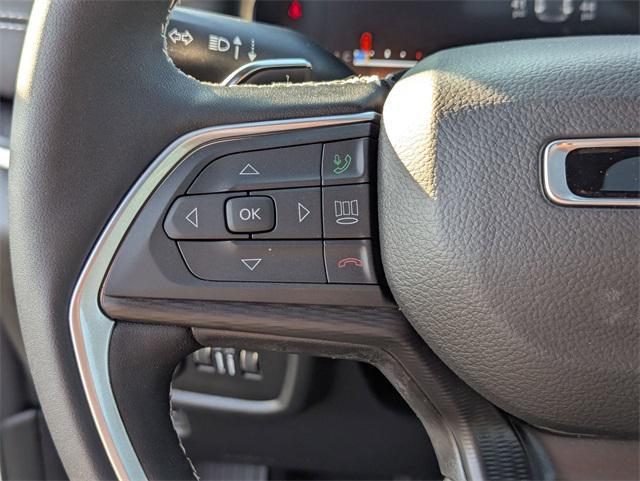 new 2025 Jeep Grand Cherokee car, priced at $42,401
