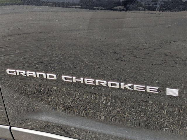 new 2025 Jeep Grand Cherokee car, priced at $38,675