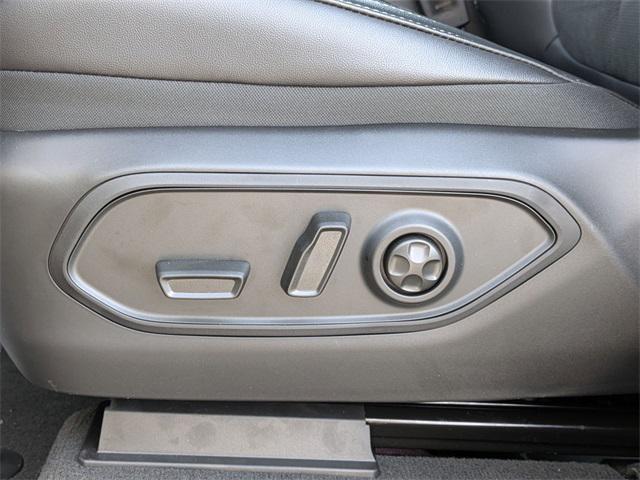 new 2025 Jeep Grand Cherokee L car, priced at $44,772