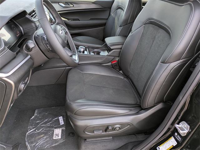 new 2025 Jeep Grand Cherokee L car, priced at $44,772