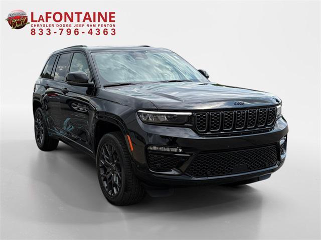 used 2025 Jeep Grand Cherokee car, priced at $53,390