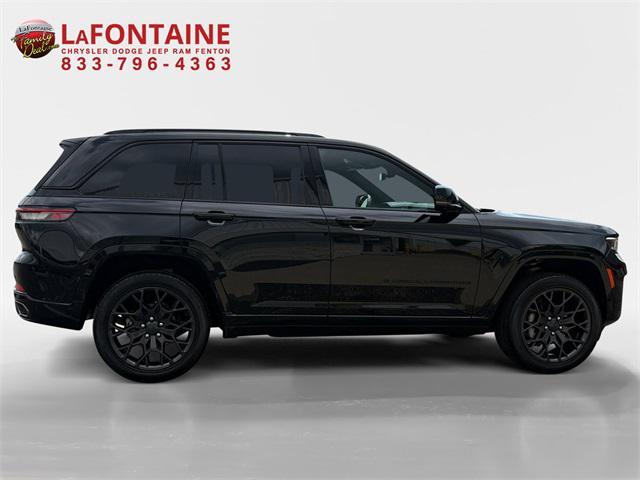 used 2025 Jeep Grand Cherokee car, priced at $53,390