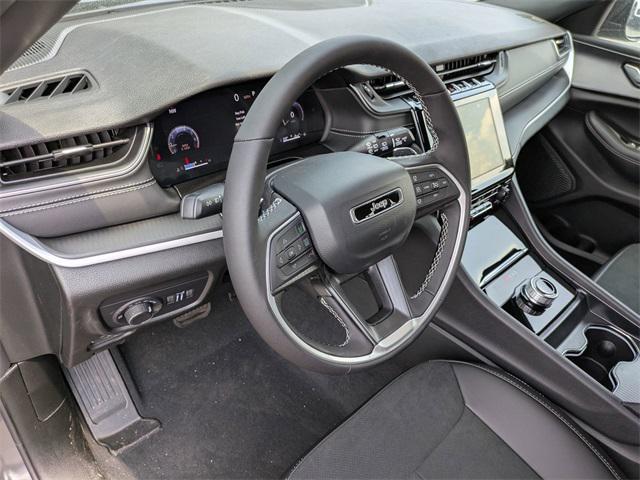 new 2025 Jeep Grand Cherokee car, priced at $42,720