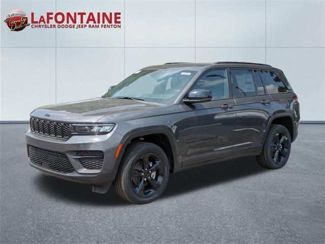 new 2025 Jeep Grand Cherokee car, priced at $42,720