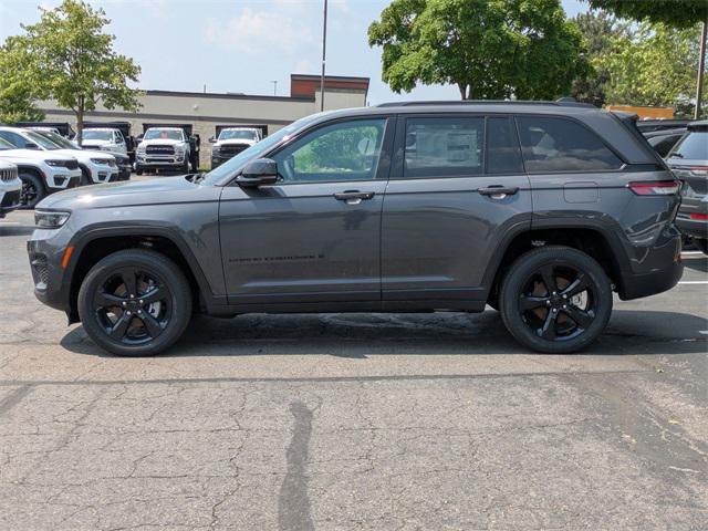 new 2025 Jeep Grand Cherokee car, priced at $42,720