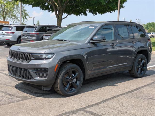 new 2025 Jeep Grand Cherokee car, priced at $42,720