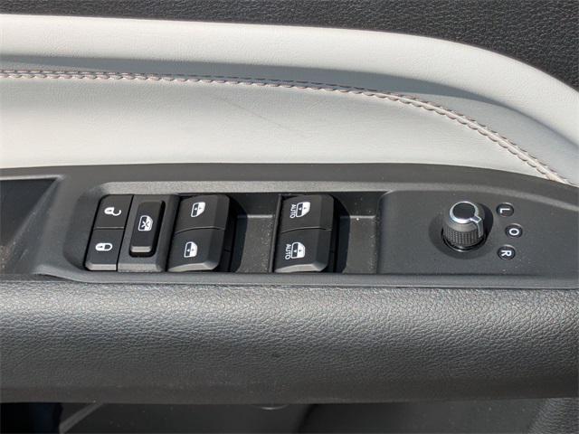 new 2025 Jeep Compass car, priced at $30,585