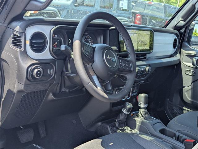 new 2025 Jeep Gladiator car, priced at $47,253