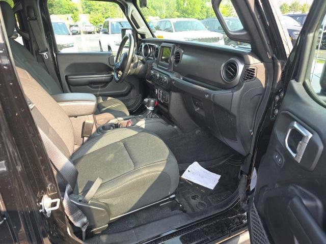 used 2021 Jeep Gladiator car, priced at $31,100