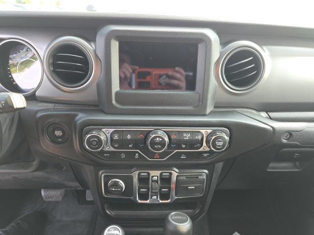 used 2021 Jeep Gladiator car, priced at $31,100