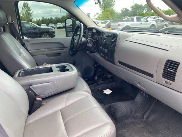 used 2014 GMC Sierra 2500 car, priced at $19,995