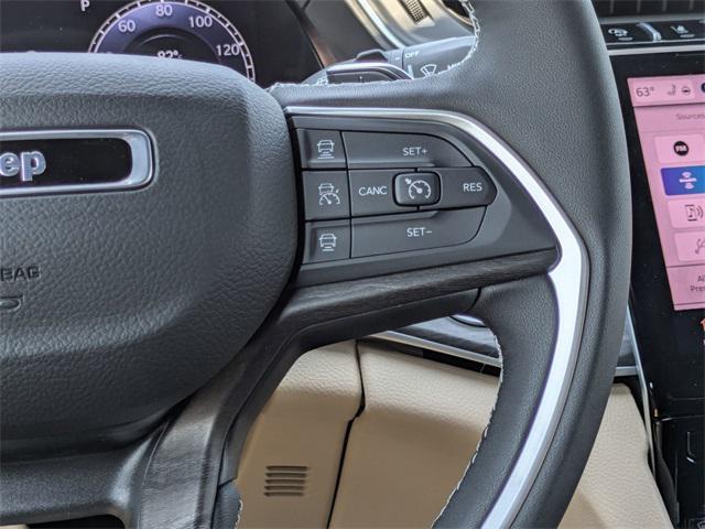 new 2025 Jeep Grand Cherokee car, priced at $44,755