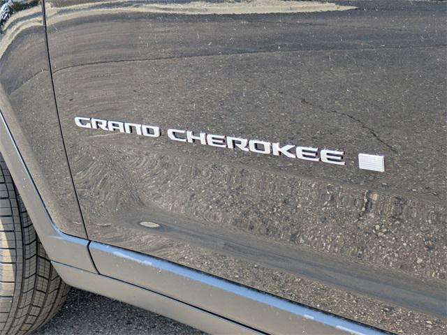 new 2025 Jeep Grand Cherokee car, priced at $44,755