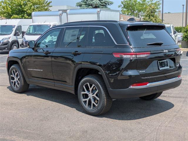 new 2025 Jeep Grand Cherokee car, priced at $44,755