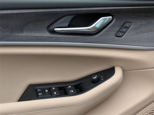 new 2025 Jeep Grand Cherokee car, priced at $44,246