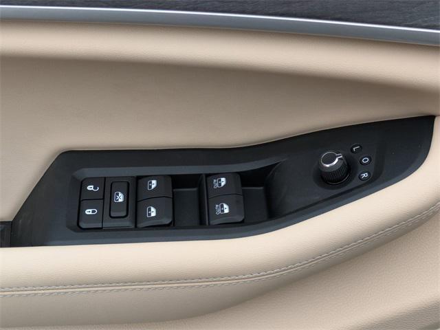 new 2025 Jeep Grand Cherokee car, priced at $44,246
