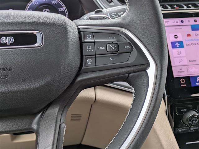 new 2025 Jeep Grand Cherokee car, priced at $44,246