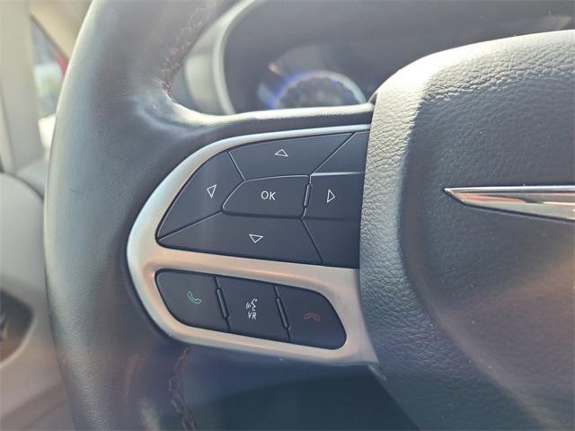 used 2020 Chrysler Pacifica car, priced at $17,995