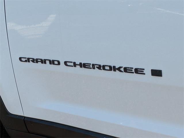 new 2025 Jeep Grand Cherokee car, priced at $44,426
