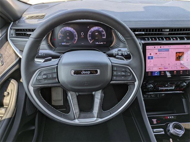 new 2025 Jeep Grand Cherokee car, priced at $44,426