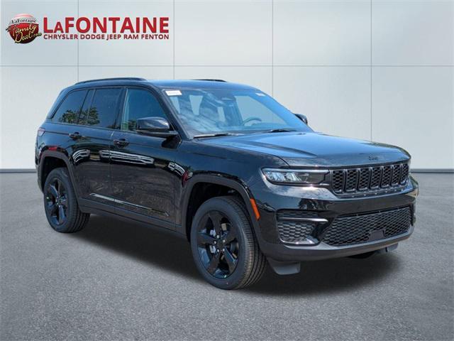 new 2025 Jeep Grand Cherokee car, priced at $42,910